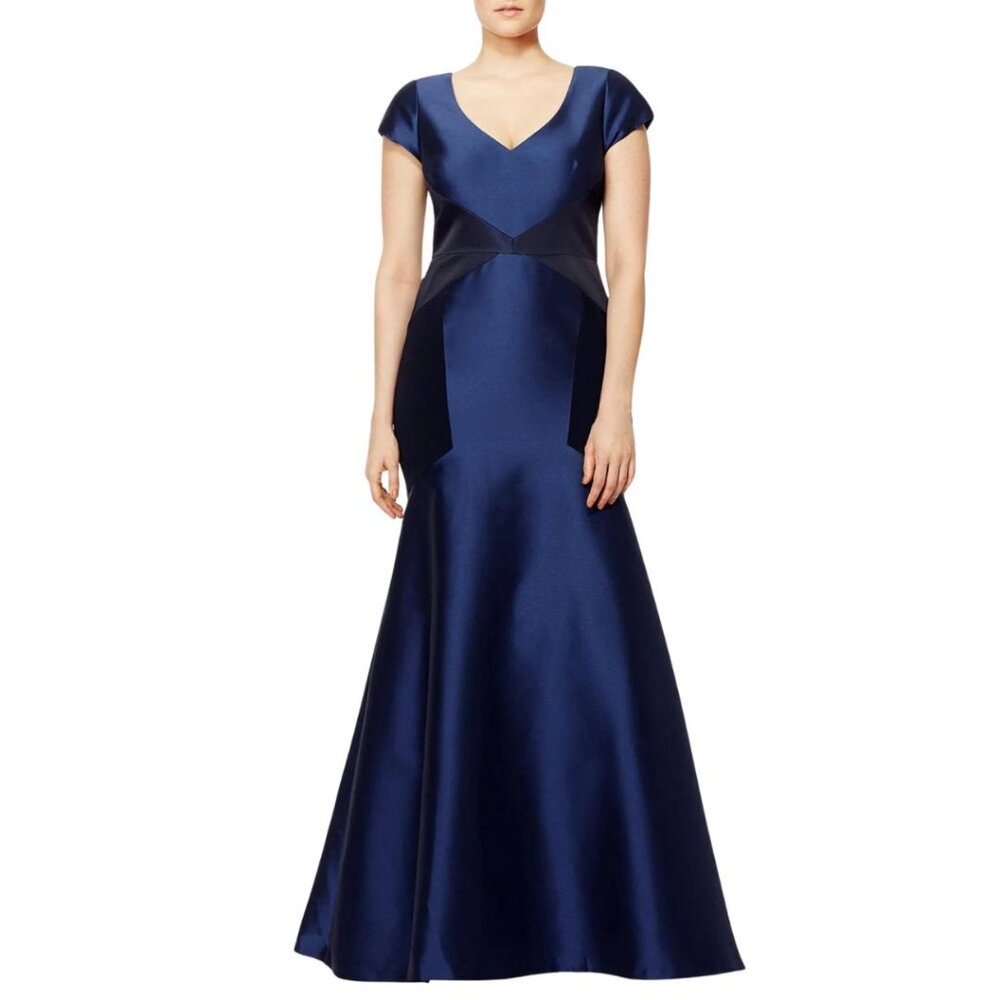 Theia Navy Gravity Gown
